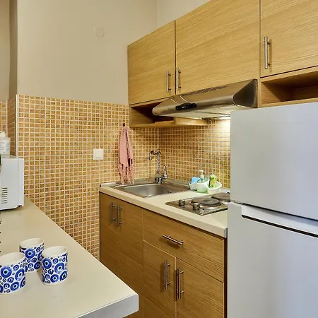Dorian Boutique Hotel-Apartments 3*